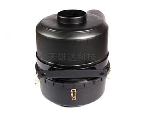 及時(shí)清理空氣濾清器，別讓發(fā)動(dòng)機(jī)“喘不過(guò)氣”!